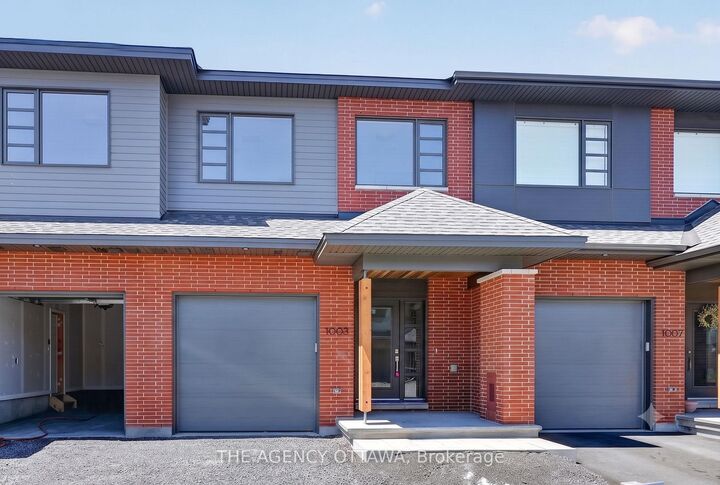 1005 Kitigan Grove — photo 1