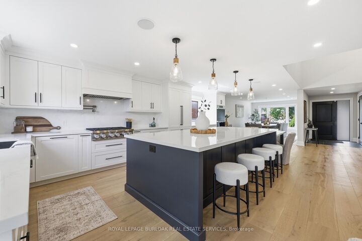 2029 Kempton Park Drive — photo 1