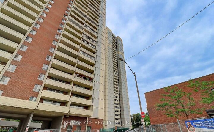 3 Massey Square 906 — photo 1