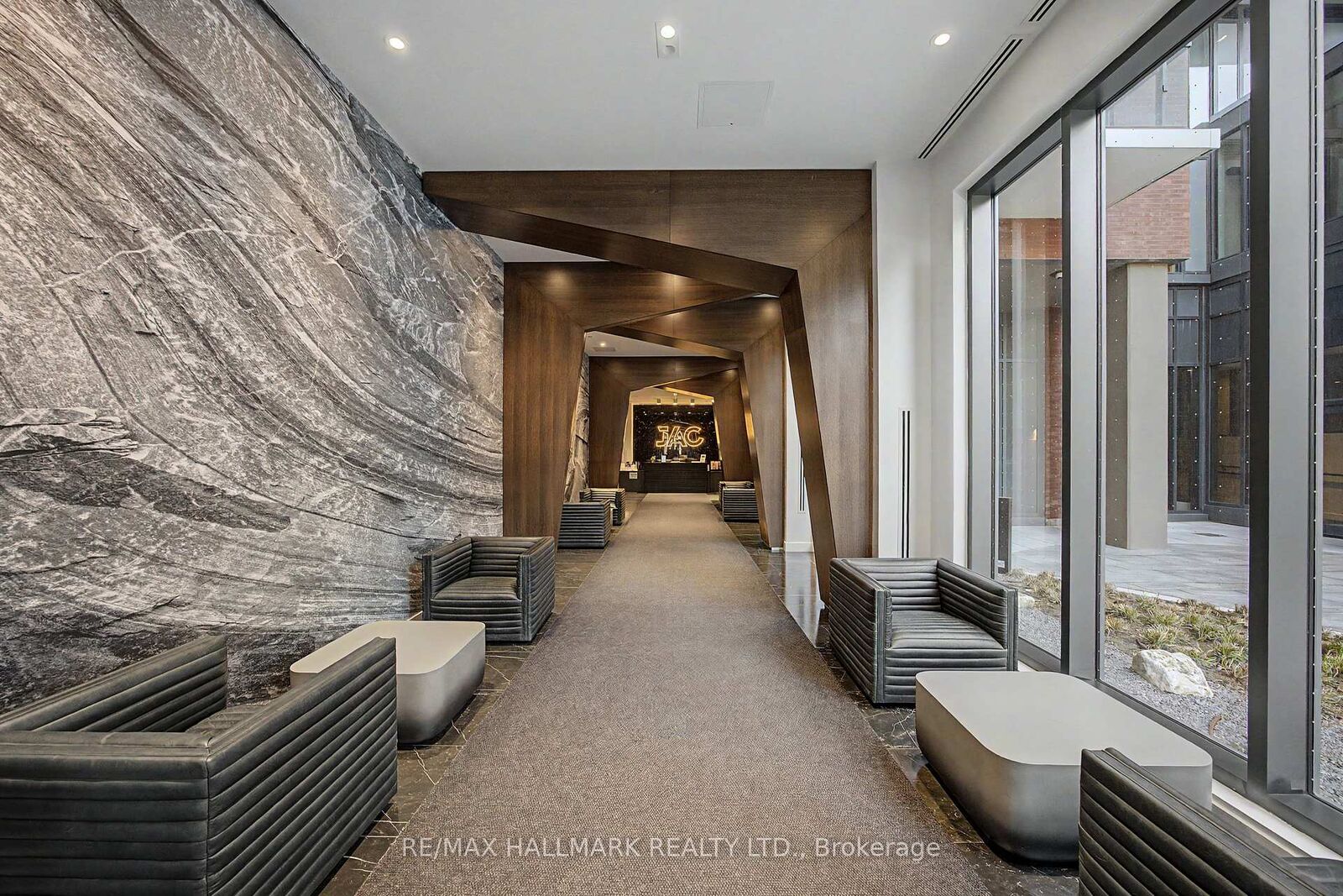 Property Photo:  308 Jarvis Street 2805  ON M5A 2P2 