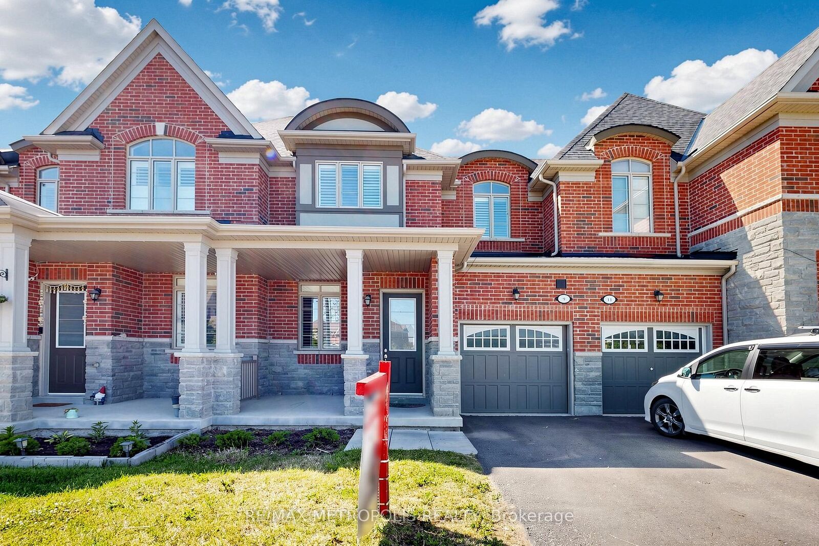 Property Photo: 9 Caton Lane ON L1T 0P8