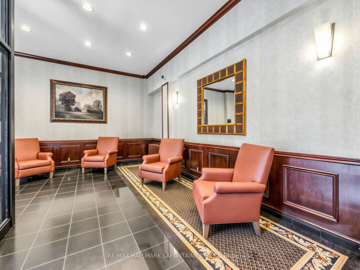 Property Photo: 88 Charles Street E 504 ON M4Y 2W7