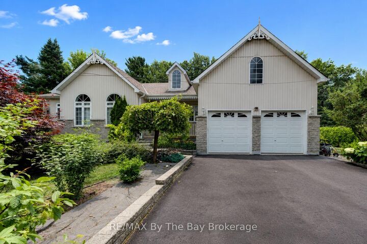 28 Bridlewood Crescent — photo 1