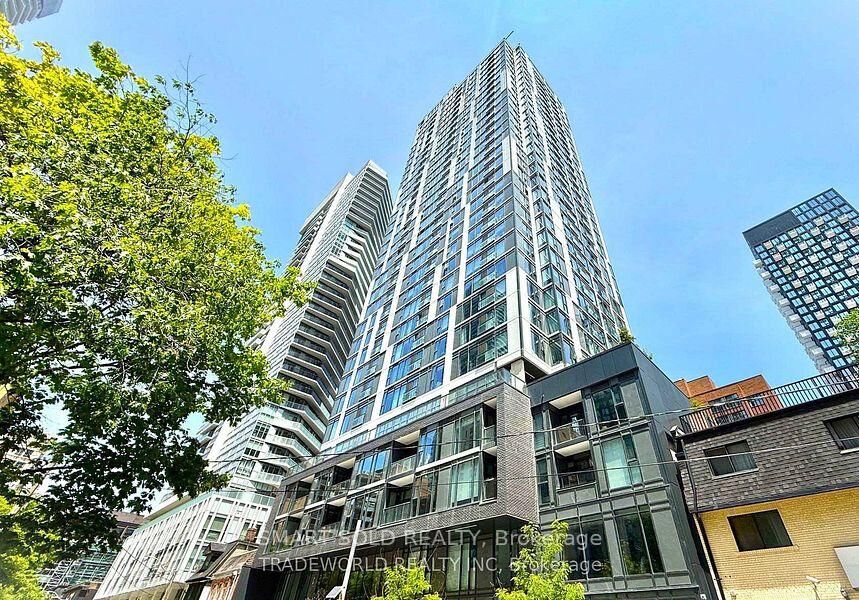 Property Photo:  65 Mutual Street 904  ON M5B 0E5 
