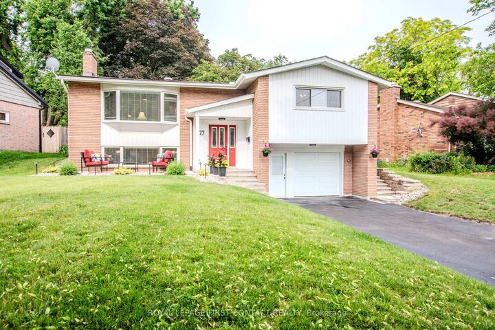 27 Tower Crescent — photo 1