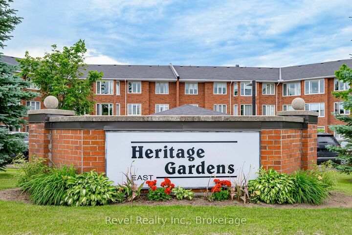 3 Heritage Way 302 — photo 1