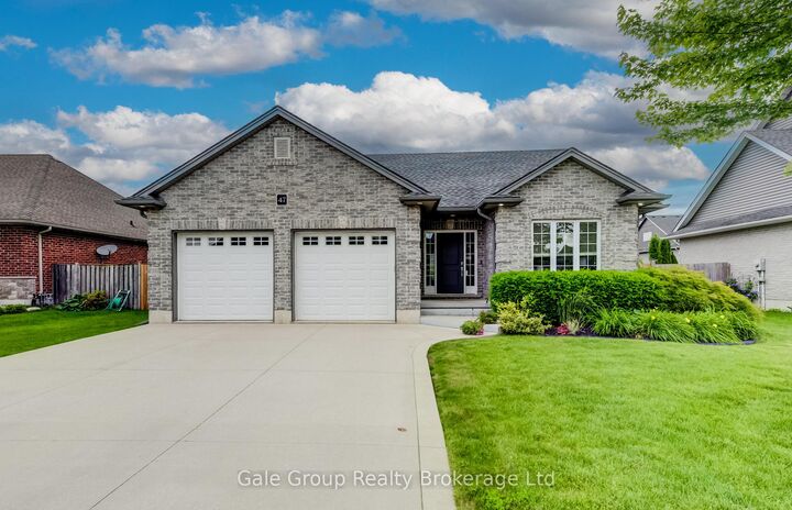 Property Photo:  47 Graydon Drive  ON N0J 1N0 