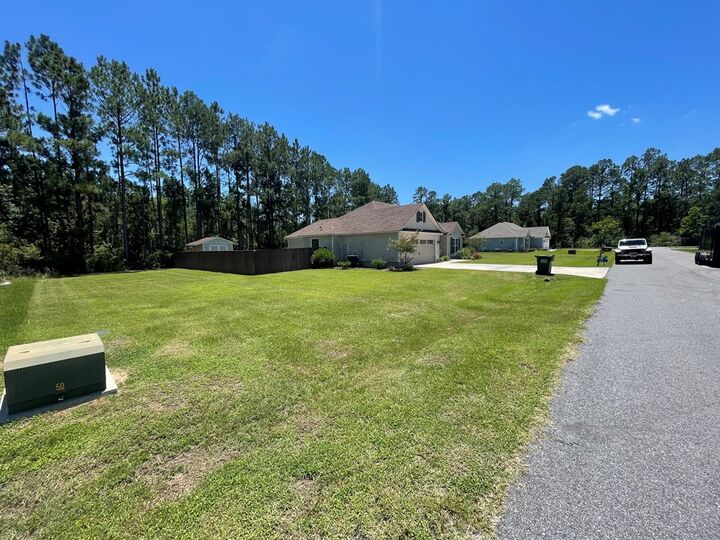 Property Photo: 8 Bryant Dr GA 31645
