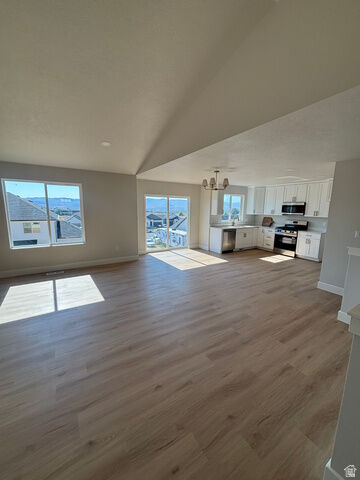 Property Photo:  1551 N 250 E  UT 84648 