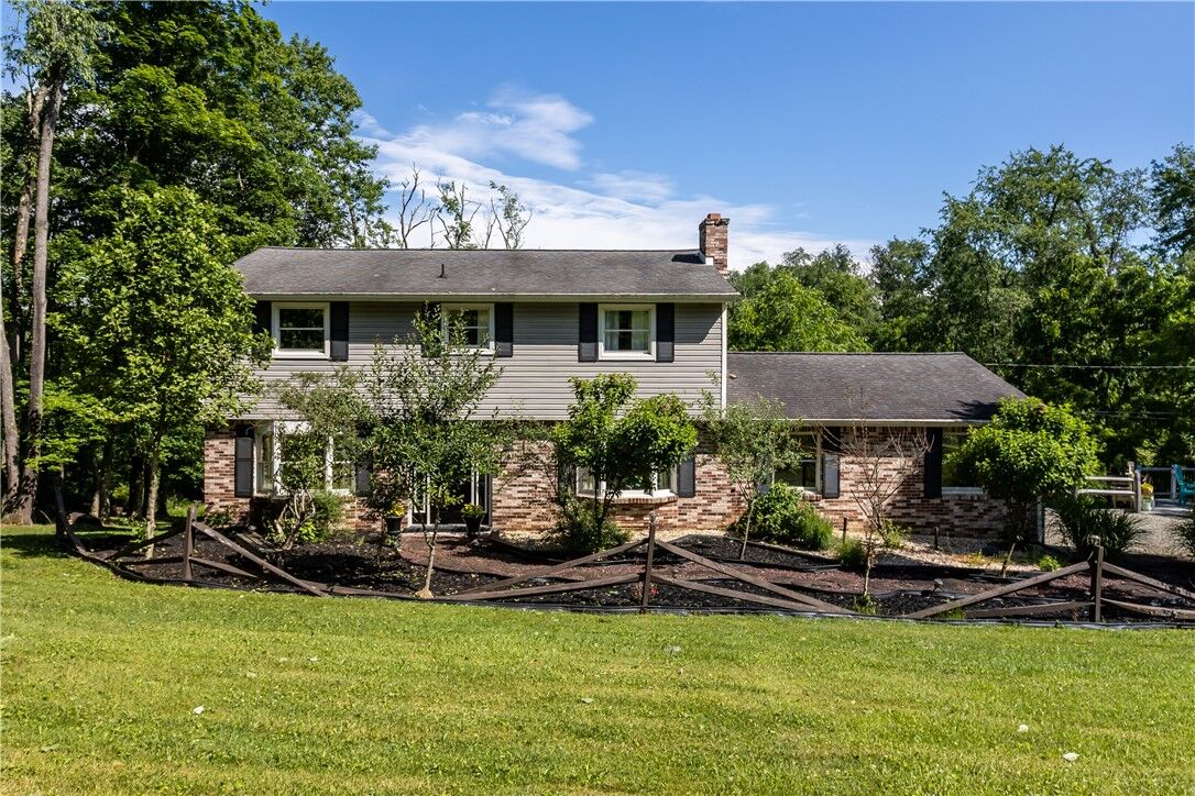Property Photo:  2780 Farm Spur Road  PA 15642 