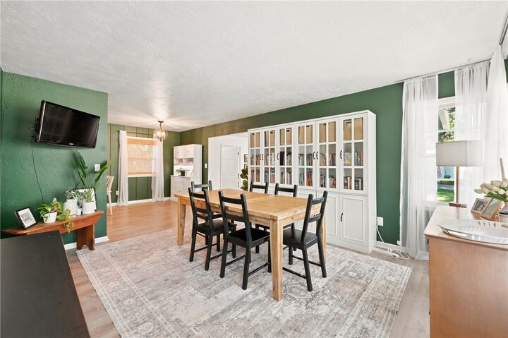 Property Photo:  316 Crestview Drive  PA 16323 