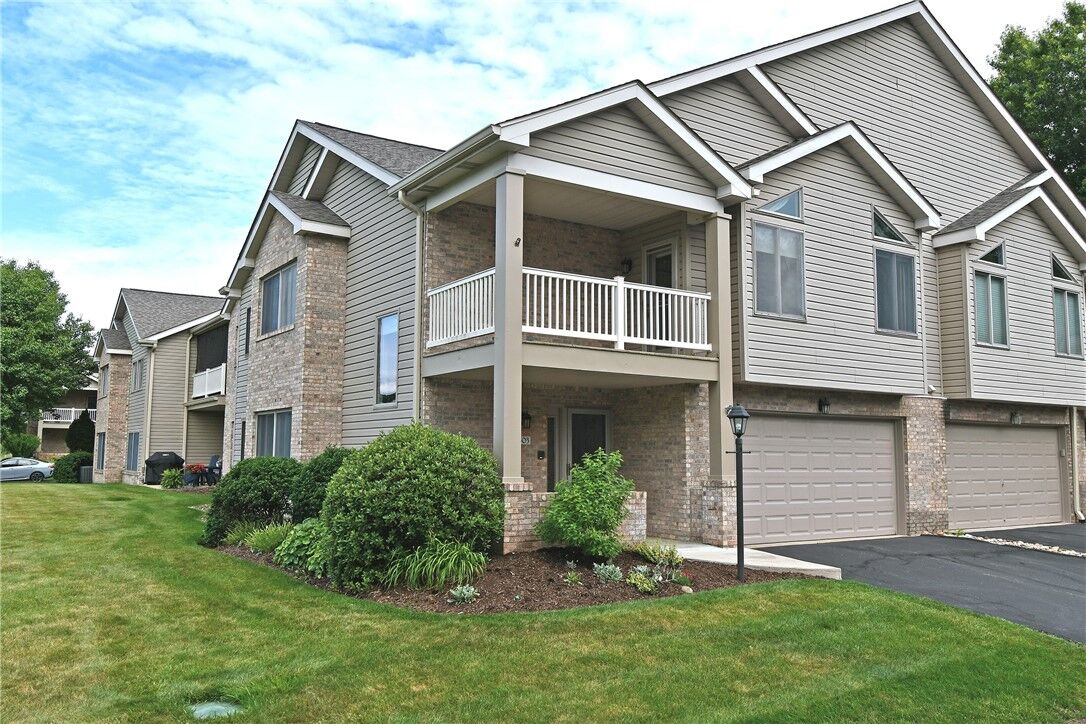 Property Photo:  9503 Sundance Dr  PA 15017 