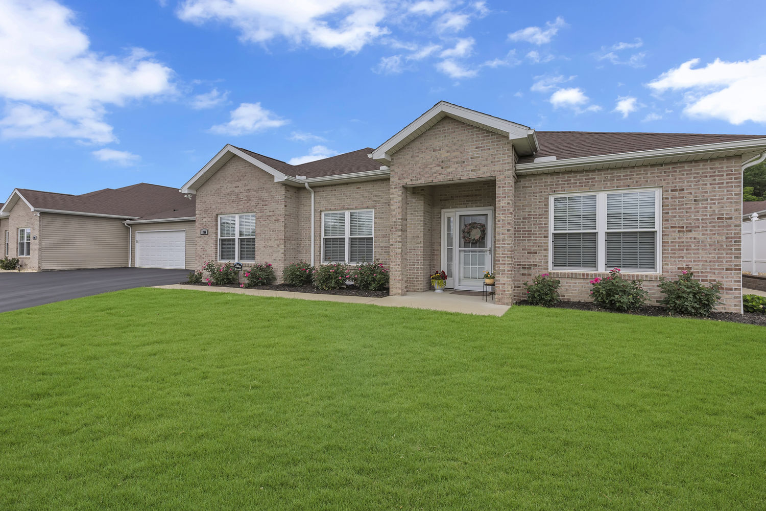 Property Photo: 1706 Cherokee Drive PA 15010