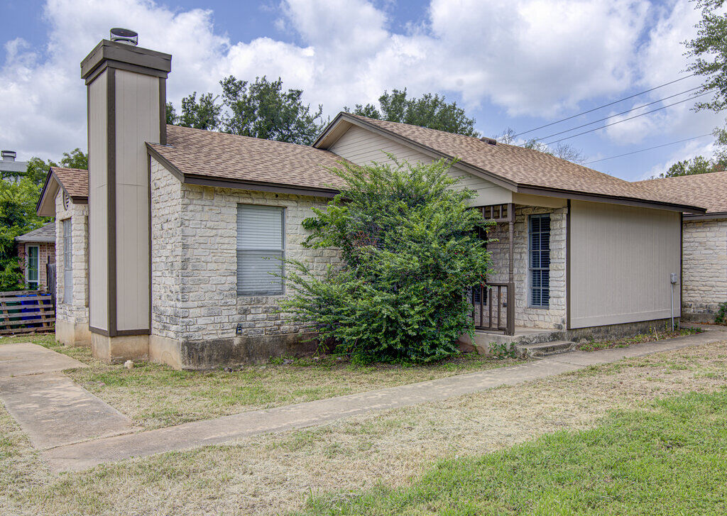 Property Photo: 9624 Sugar Hill Drive A TX 78748