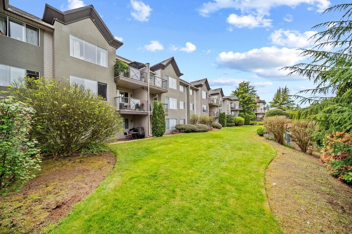 Property Photo: 32725 George Ferguson Way 219 BC V2T 5M5
