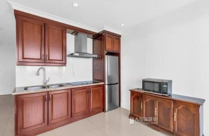 Property Photo:  1327 Chartwell Dr  BC V7S 2R4 