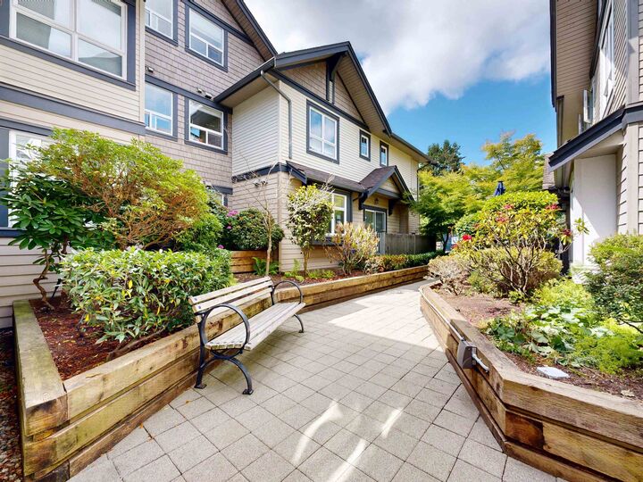 4468 Albert Street 305 — photo 1