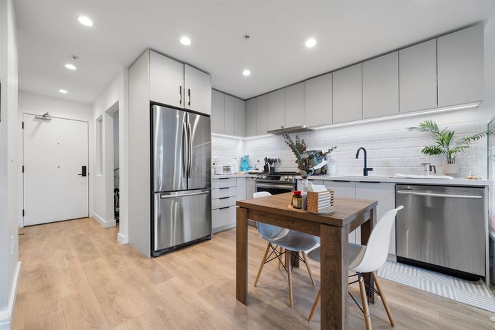3038 St George Street 303 — photo 1