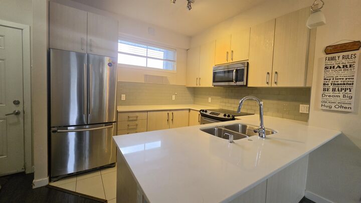 Property Photo: 32095 Hillcrest Avenue 228 BC V2T 1S3