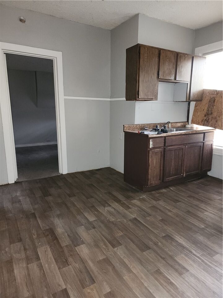 Property Photo:  2 Hollister Street  NY 14605 