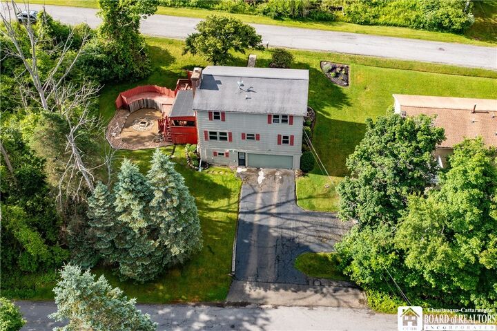 Property Photo:  9 Winding Way  NY 14750 