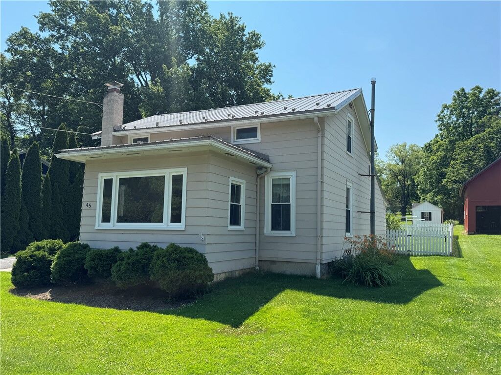 Property Photo:  45 Gilbert Street  NY 14544 