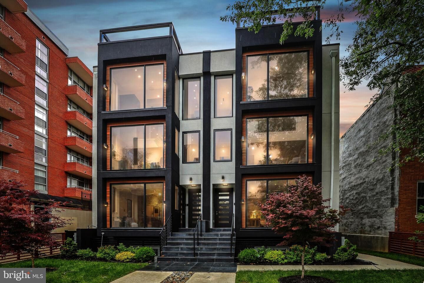 Property Photo:  304 K Street NE 1  DC 20002 