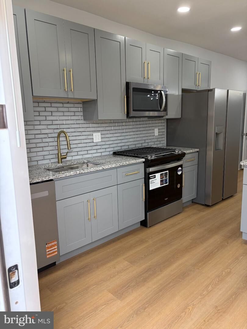 Property Photo:  1951 W Spencer Street  PA 19141 