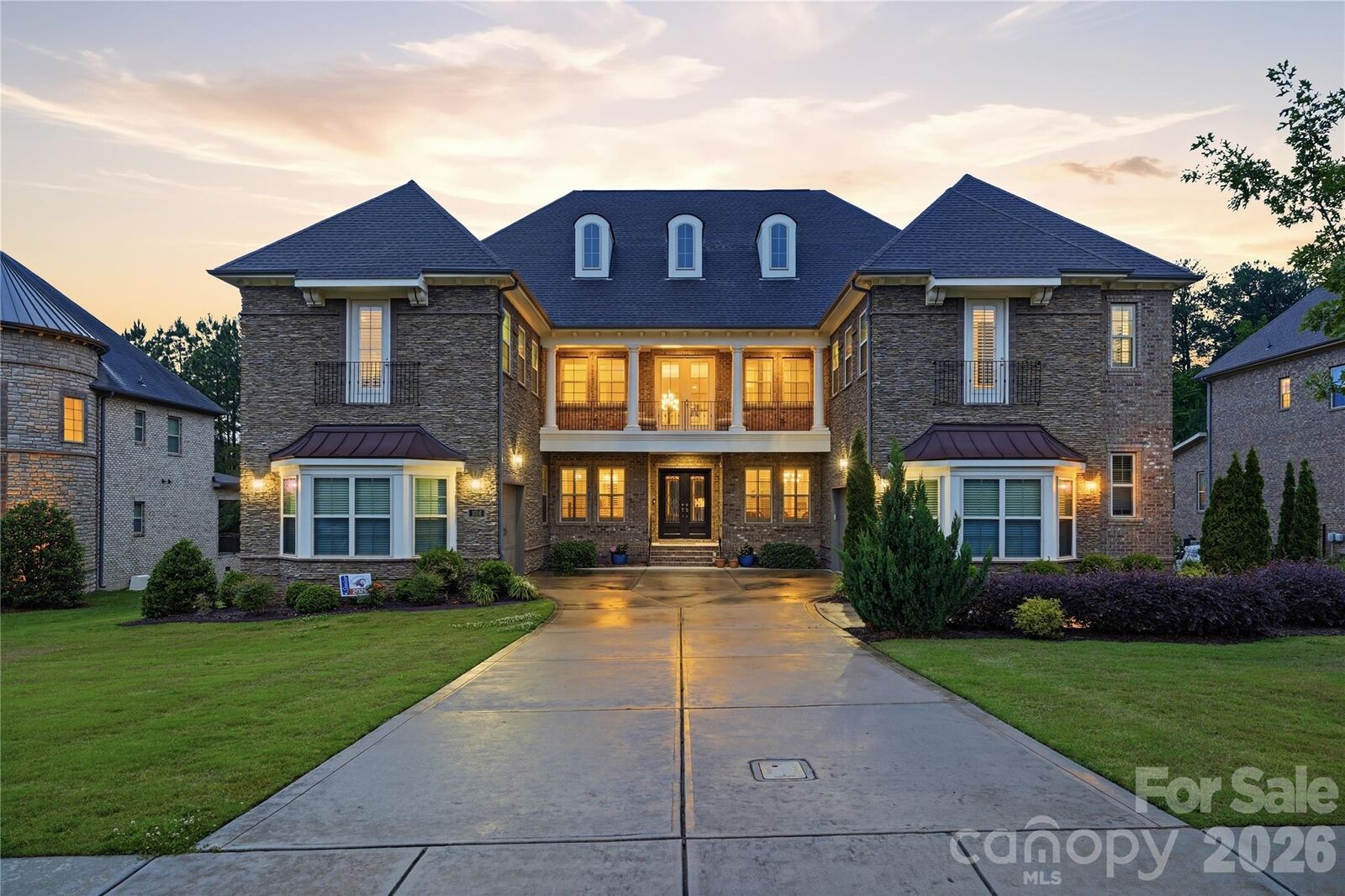 Property Photo:  1016 Ladera Drive  NC 28173 