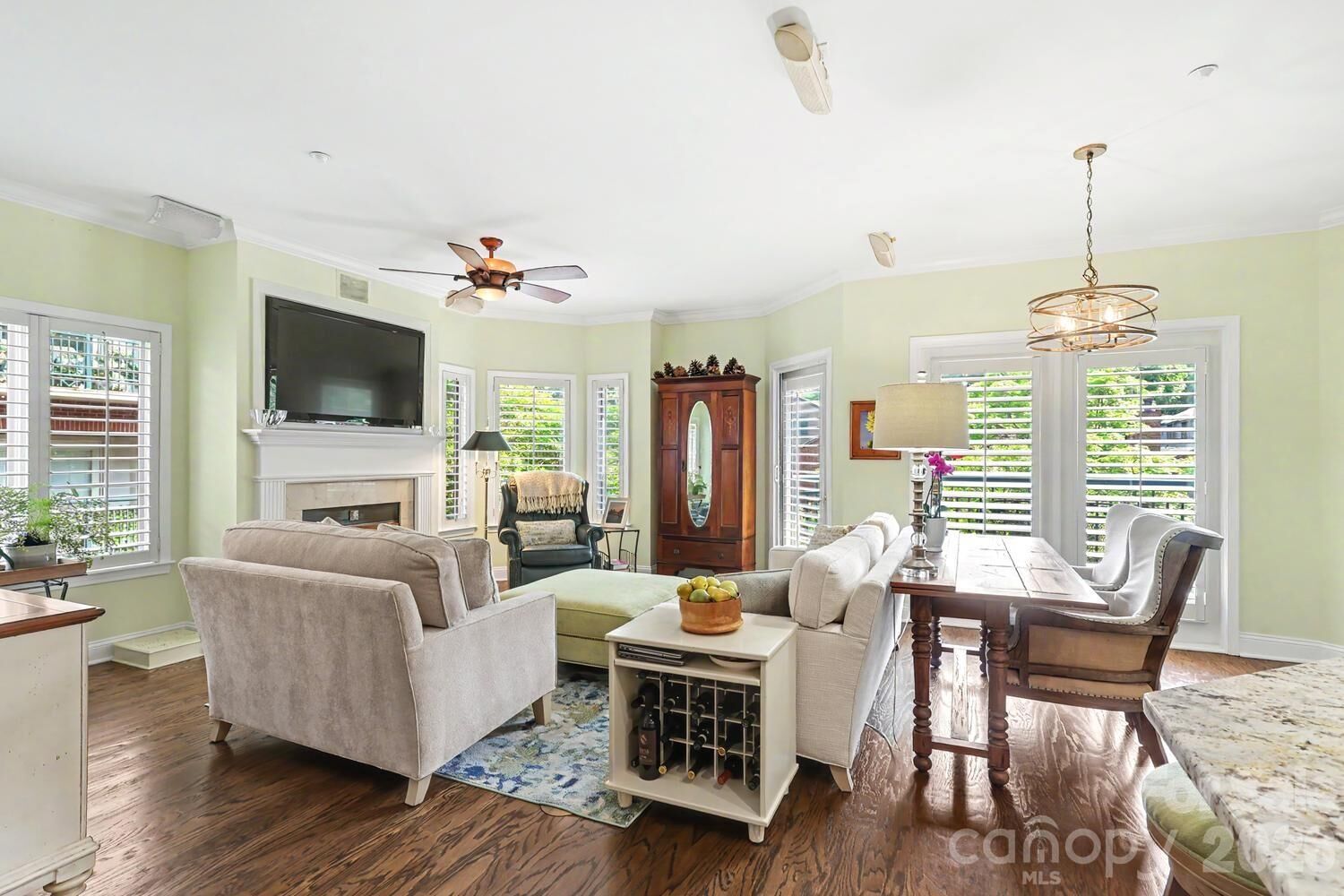 Property Photo: 401 N Church Street 208 NC 28202