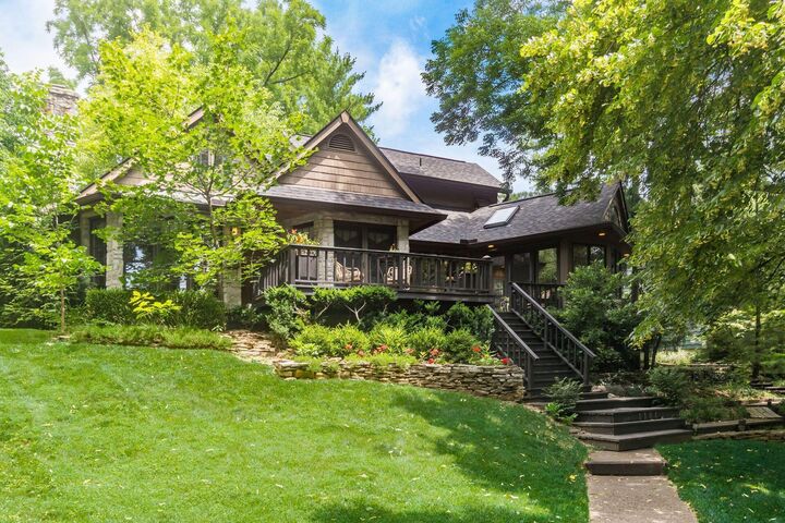 Property Photo: 1164 Parkway Drive OH 43212