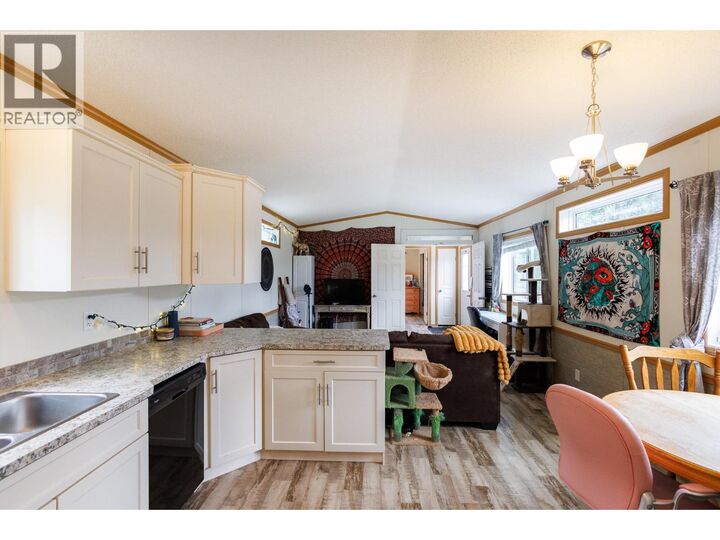 Property Photo: 5204 Ackroyd Street 26 BC V8G 1E6