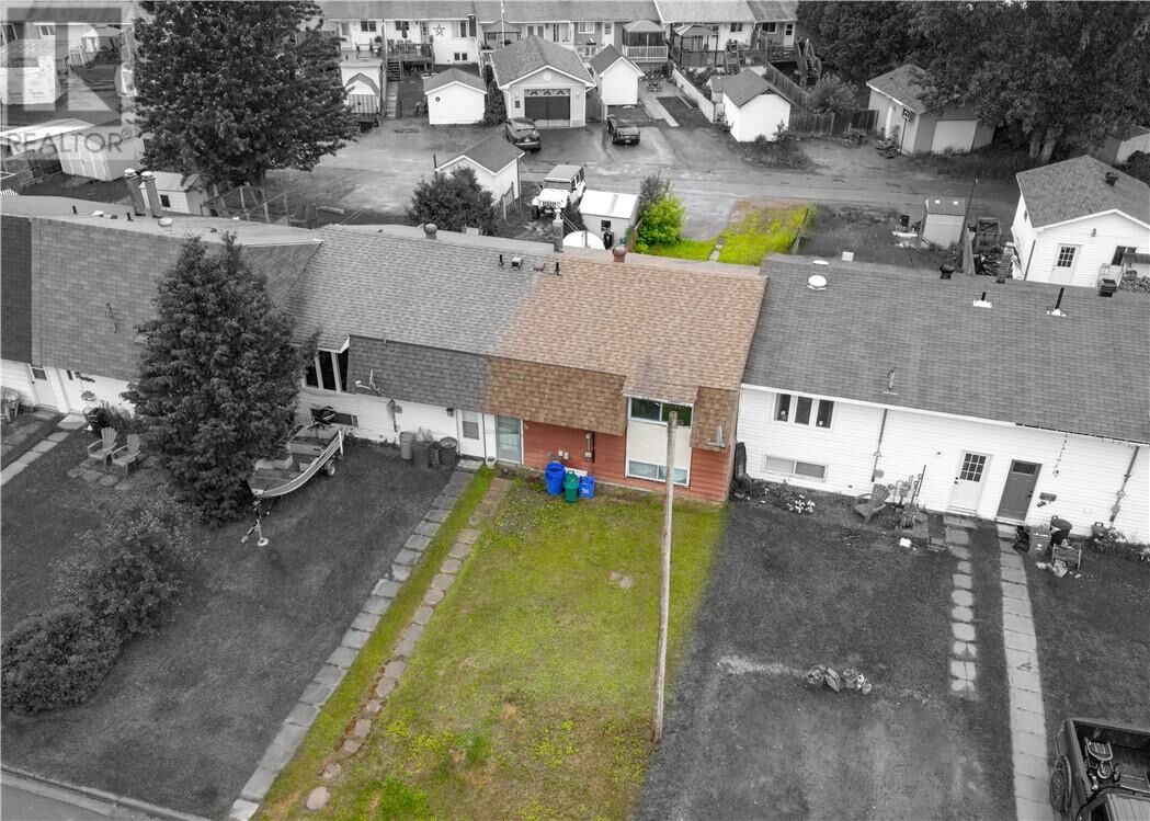 Property Photo: 121 David Street ON P0M 1L0