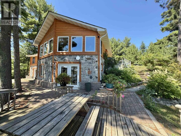 543A Reef Point Rd — photo 1
