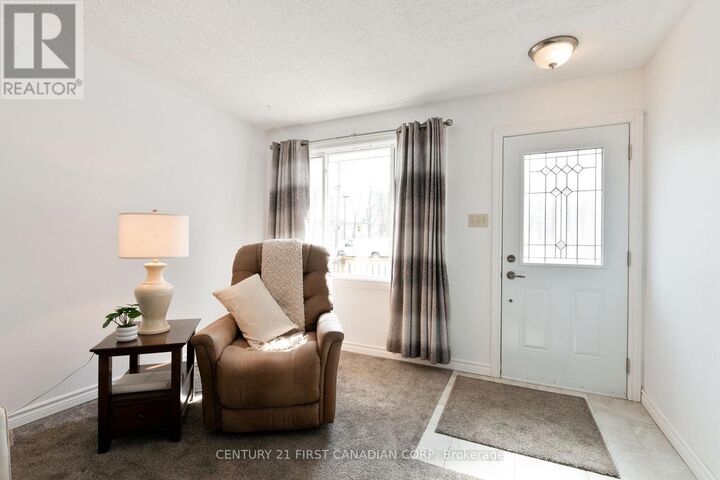 Property Photo: 1099 Byron Baseline Road ON N6K 2C7