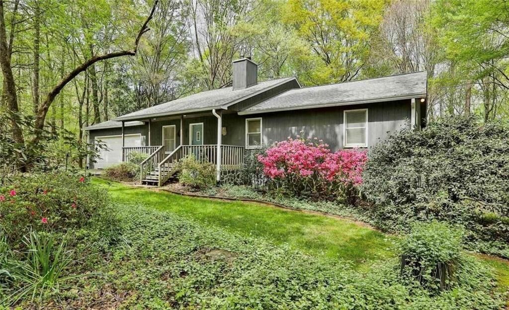 Property Photo:  385 Vaughn Road  GA 30265 