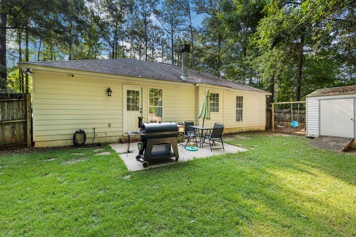 Property Photo:  327 West Pine Drive  GA 31808 