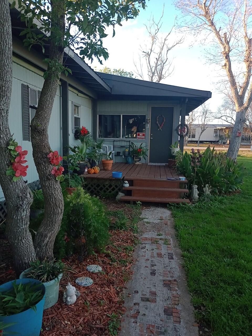 Property Photo:  6004 Pine Street  TX 77422 