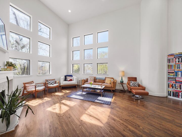 Property Photo:  1231 Jackson Boulevard  TX 77006 