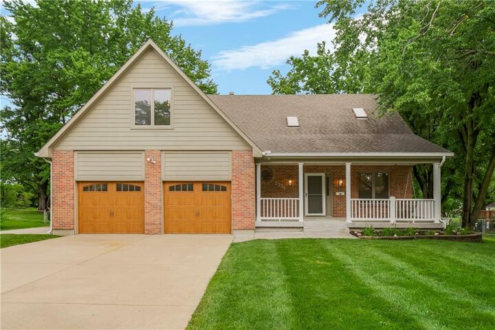 Property Photo: 5335 Halsey Street KS 66216