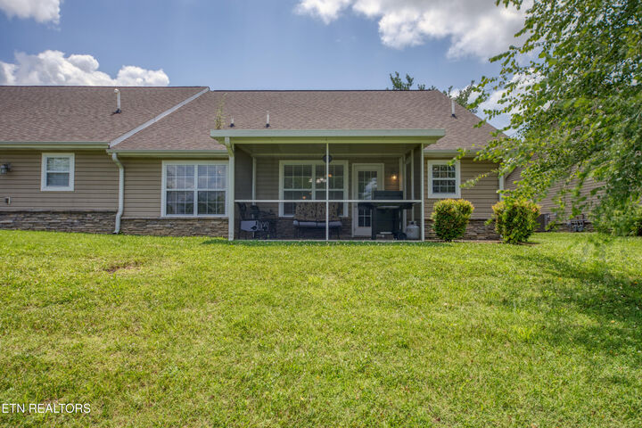 Property Photo: 332 Meriwether Way TN 37863