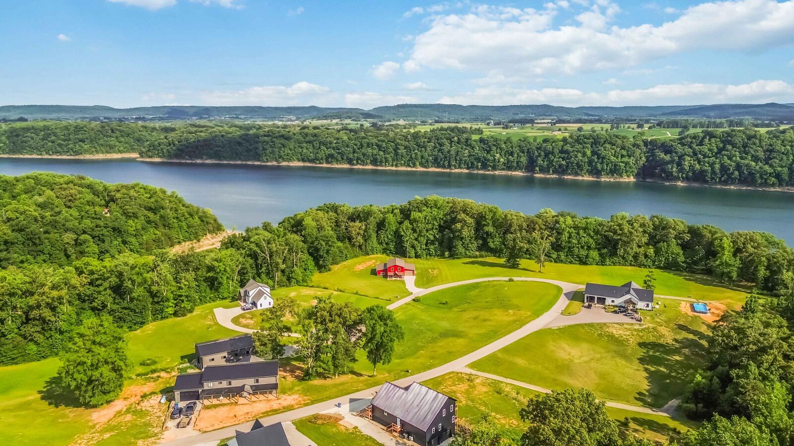 Property Photo:  483 Kimber Drive  KY 42544 