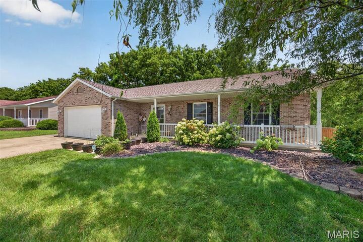 Property Photo:  4826 Cedar Spring Drive  IL 62249 