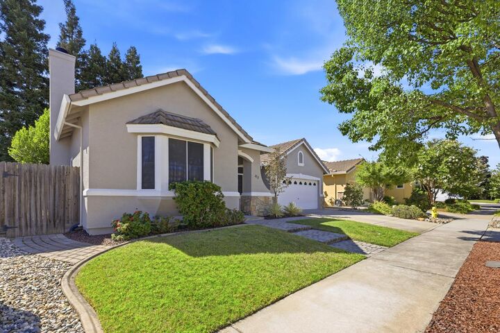 Property Photo:  43 Kingsbury Court  CA 95678 
