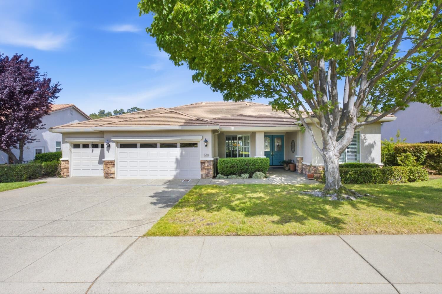 Property Photo:  4520 Scenic Drive  CA 95765 