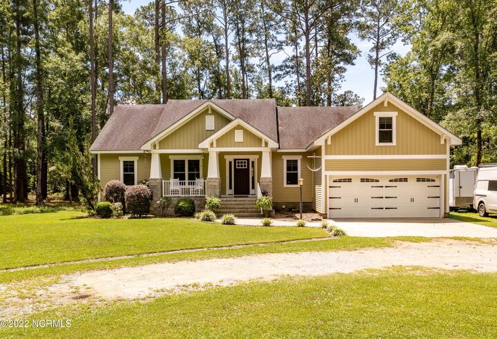 Property Photo:  1406 Seafarer Drive  NC 28571 