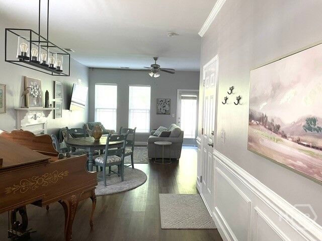Property Photo:  124 Chapel Lake S  GA  