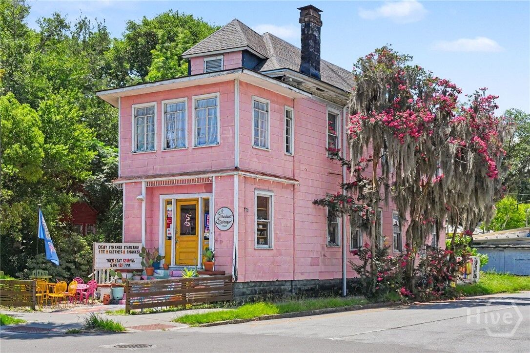Property Photo:  17 41st St Street  GA  