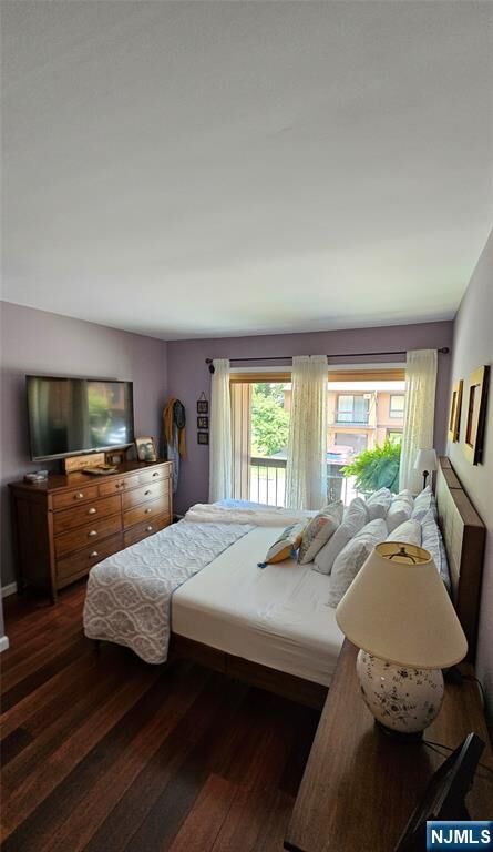 Property Photo:  20126 Westview 126B  NJ 07885 