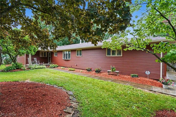 Property Photo:  482 Junior Avenue  OH 44312 